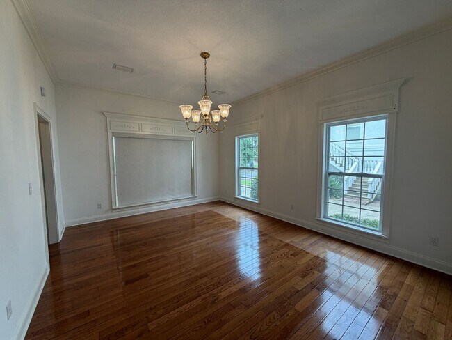 Building Photo - 105 Serenity Ln
