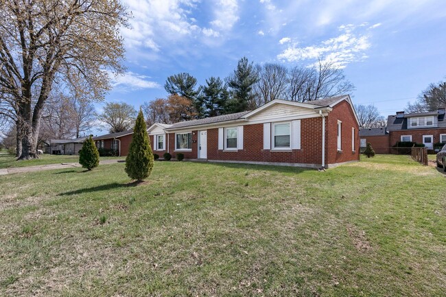 Building Photo - 8508 Westport Road (Briarwood/ East Louisv...