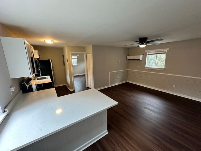 Building Photo - 3509 Park Ave