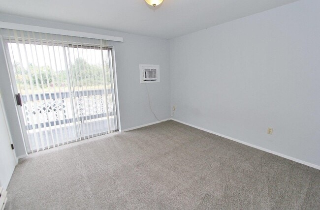 Building Photo - 123 Oxley Rd