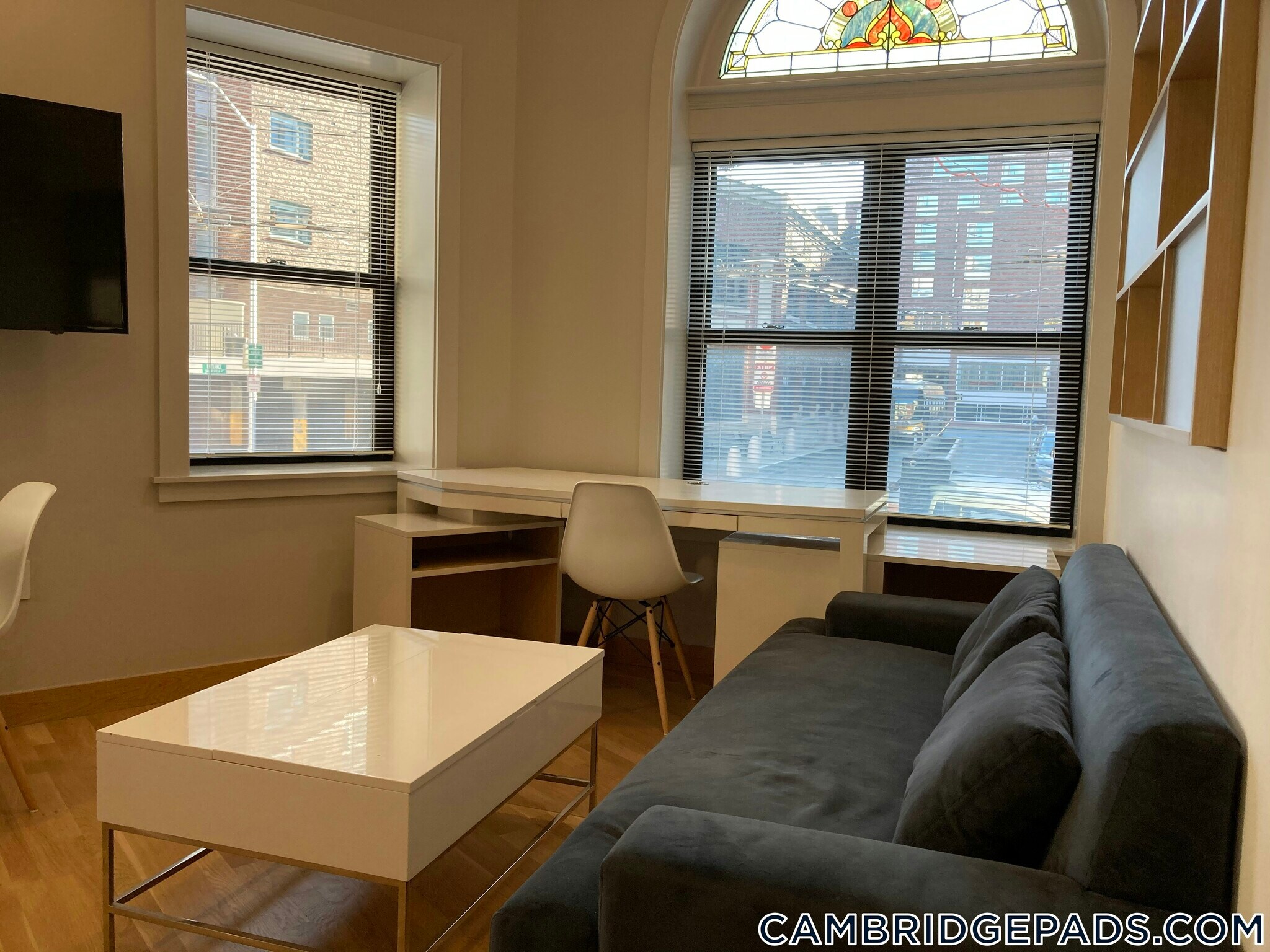 Building Photo - 115 Mt Auburn St