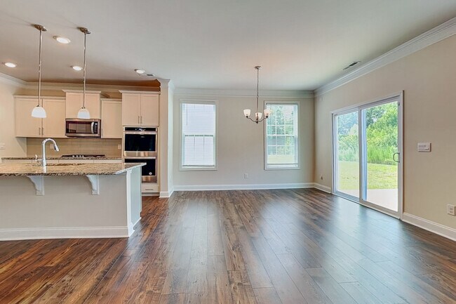 Building Photo - 5301 Ennisworth Ln