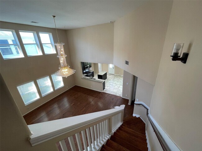 Building Photo - 4819 Seaside Sparrow Ln