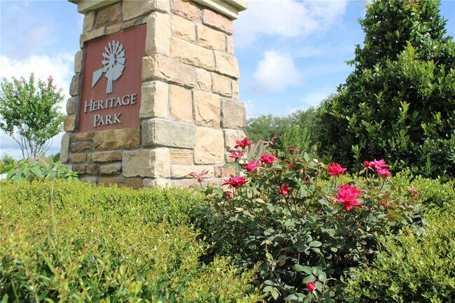 Building Photo - 1593 Diamond Loop Dr