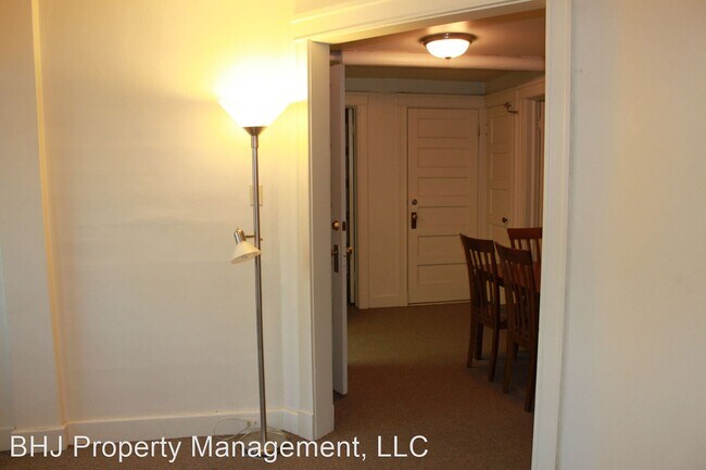 Building Photo - 40 E Works St