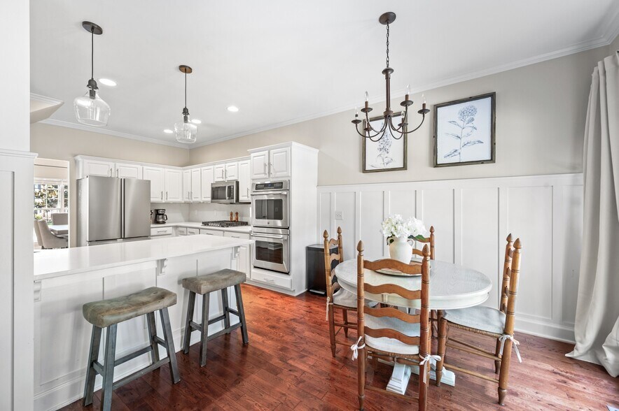 Building Photo - 6428 Holly Trace Ct