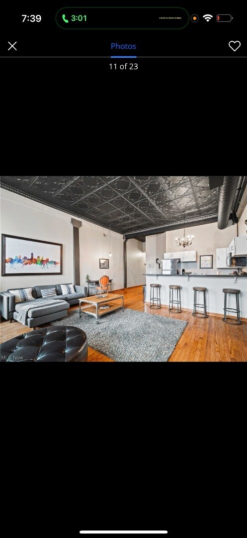 Building Photo - 408 W St Clair Ave