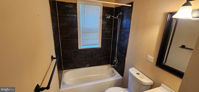 Building Photo - 623 New Jersey Ave