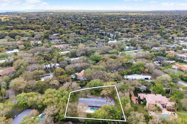 Building Photo - 6551 SW 126th St