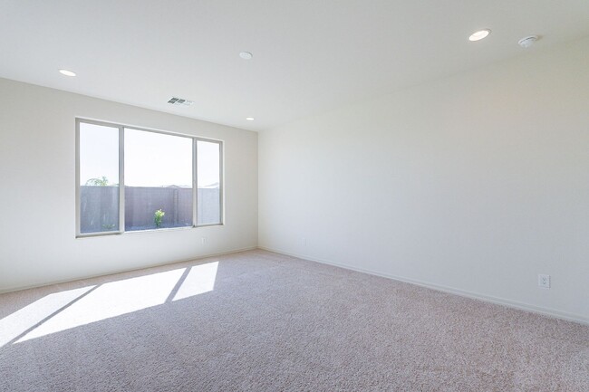 Building Photo - Luxury Living in McClellan Ranch: 4-Bedroo...