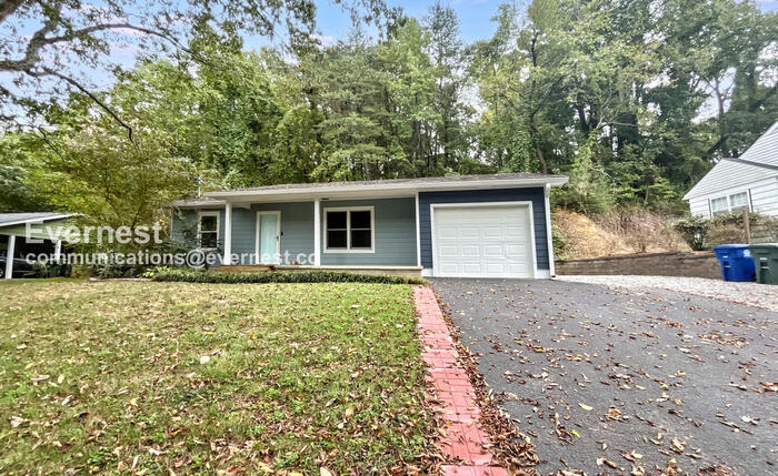 Primary Photo - 1110 Fernway Cir
