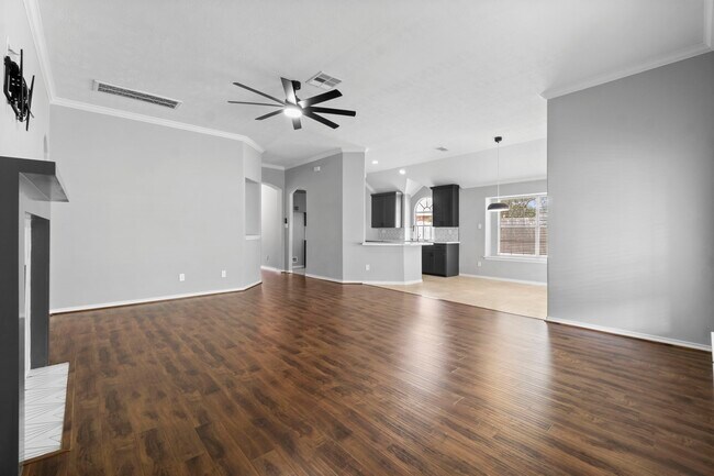 Building Photo - 3007 Rustic Gardens Dr