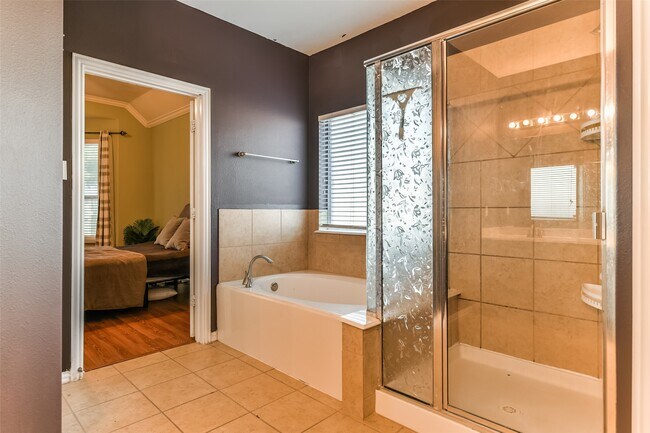 Building Photo - 2889 Flower Creek Ln