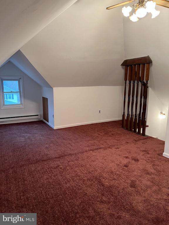 Building Photo - 29 10th Ave