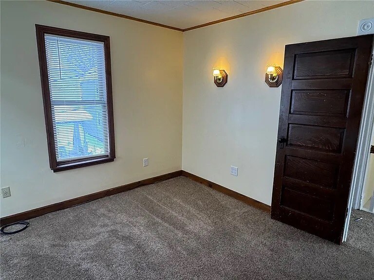 Building Photo - 227 Amy Ave