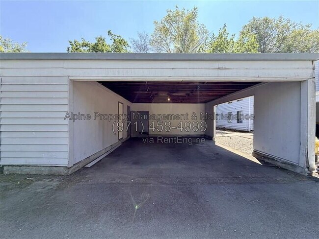 Building Photo - 13317 SW 17th St