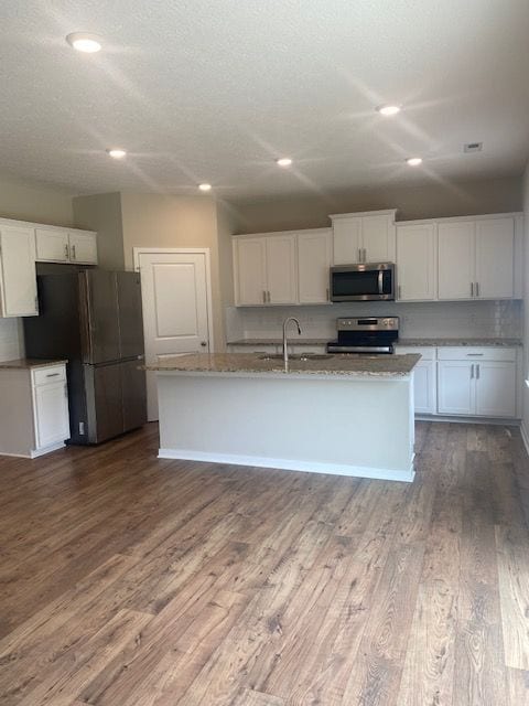 Building Photo - 314 Sandburg Dr