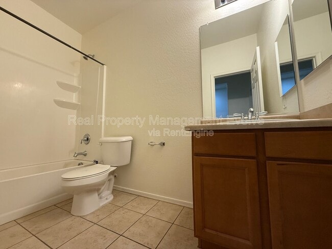 Building Photo - 15811 W Banff Ln