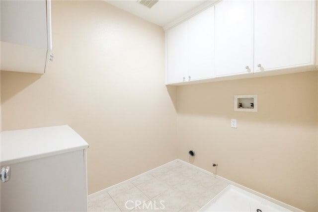 Building Photo - 25 Periwinkle