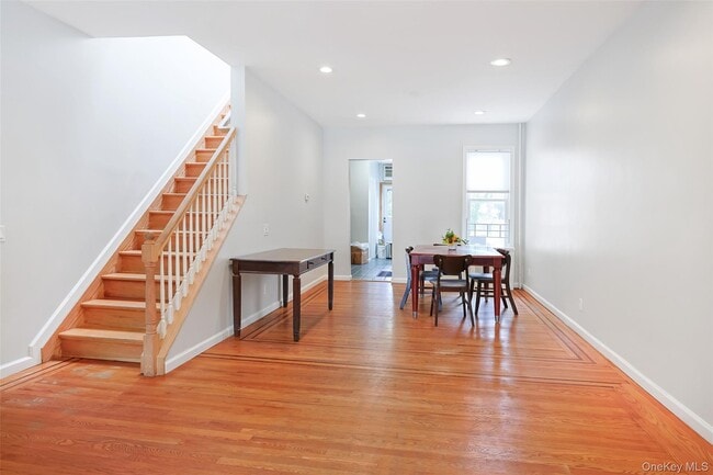 Building Photo - 68-48 78th St