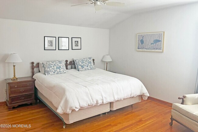 Building Photo - 416 Salem Ave