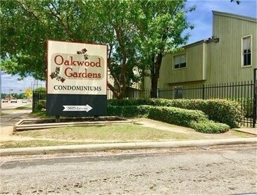 Building Photo - 1 Bed, 1 Bath condo