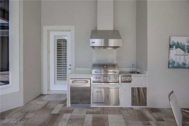 Building Photo - 8862 Shenendoah Cir