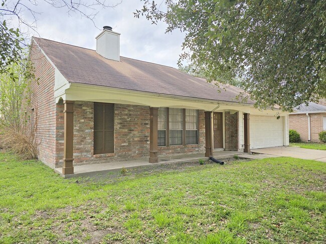 Building Photo - 6103 Wolfboro Dr