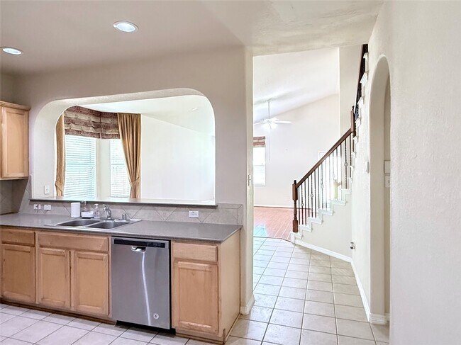 Building Photo - 12315 Gentlebrook Dr