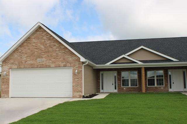 Building Photo - 520 Carriage Ct