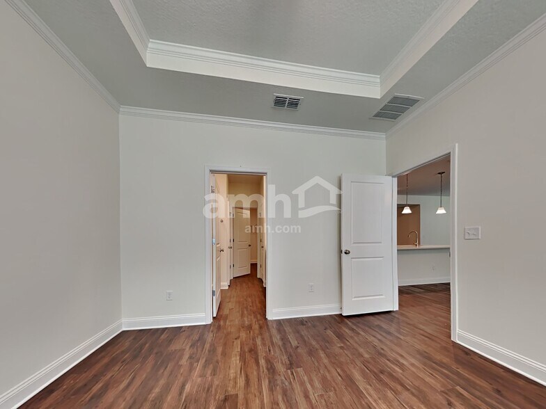 Building Photo - 12637 Percy Ln