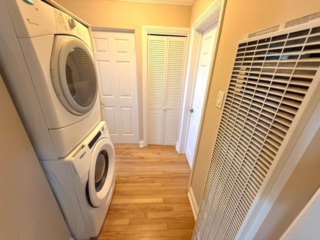 Hallway W/ Laundry - 625 30th St