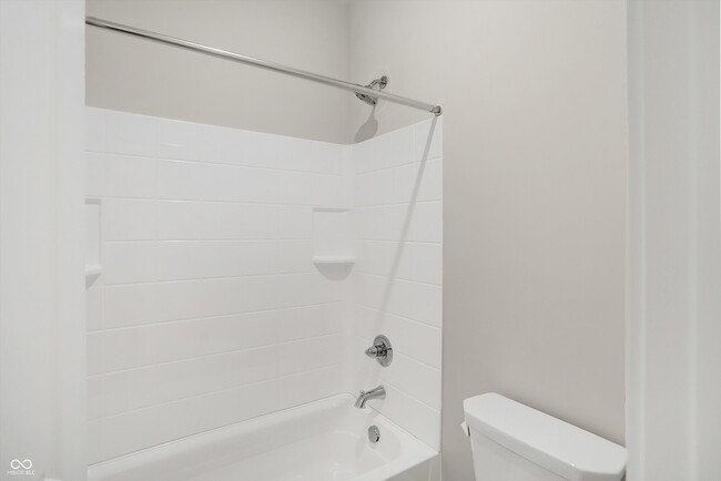 Building Photo - 502 Gilder Dr