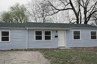 Building Photo - LIMITED TIME**1/2 OFF DEPOSIT**