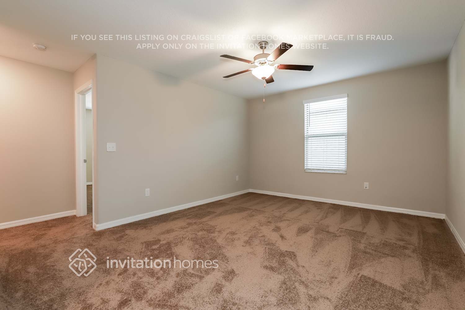 Building Photo - 1580 Blue Rose Dr