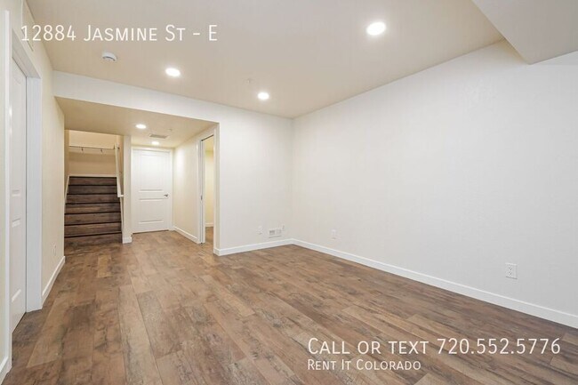 Building Photo - 12884 Jasmine St