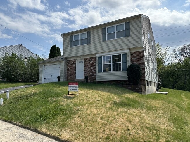 Building Photo - 1522 Princess Anne Dr