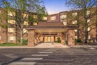 Building Photo - 1375 Rebecca Dr