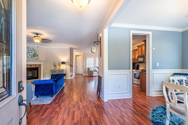 Building Photo - 111 Golden Rod Ln