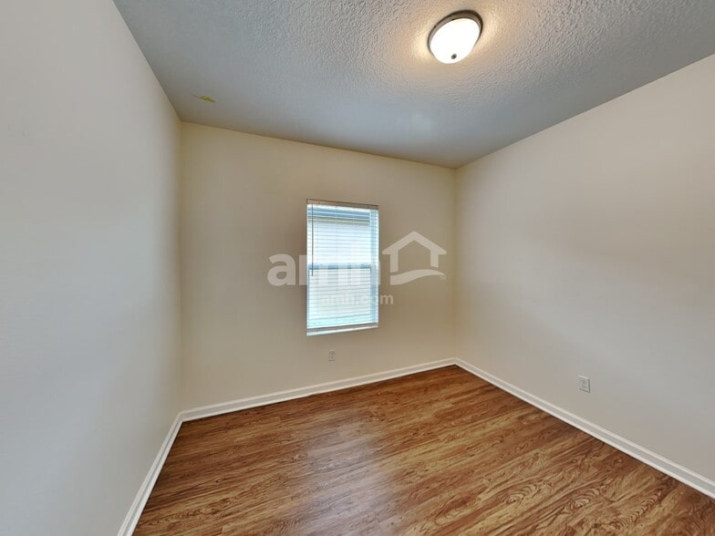Building Photo - 11617 Pace Bend Ct