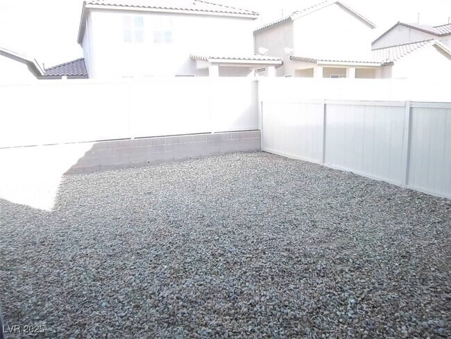 Building Photo - 4408 Santa Clarita Ave