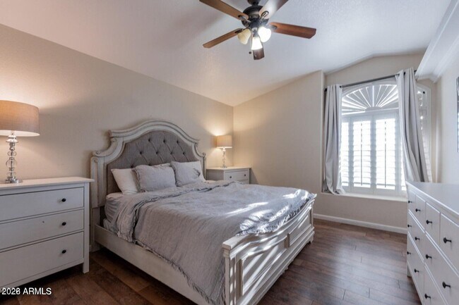 Building Photo - 16223 N 10th Ave