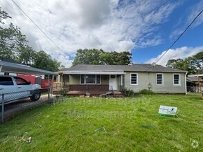 Building Photo - 308 Gordon St Ext