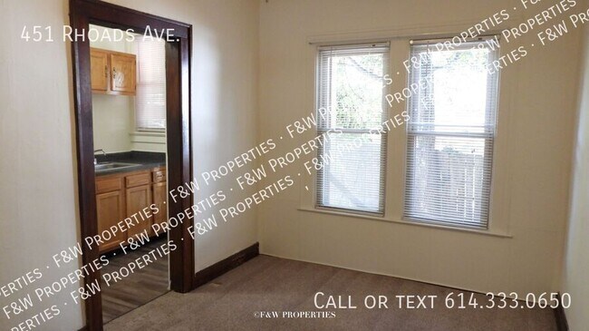 Building Photo - 451 Rhoads Ave