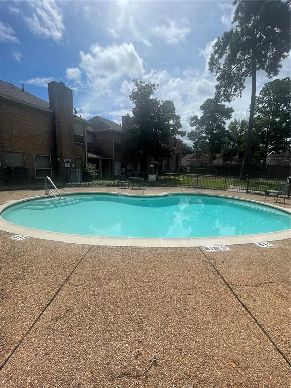 Building Photo - 5515 Strack Rd