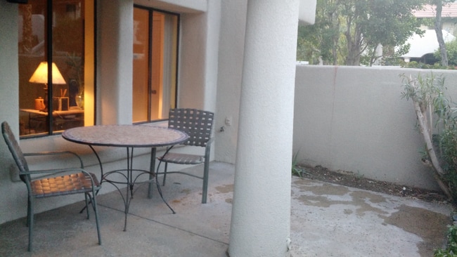 Building Photo - 353 N Hermosa Dr