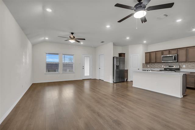 Building Photo - 815 Ranahan Ln