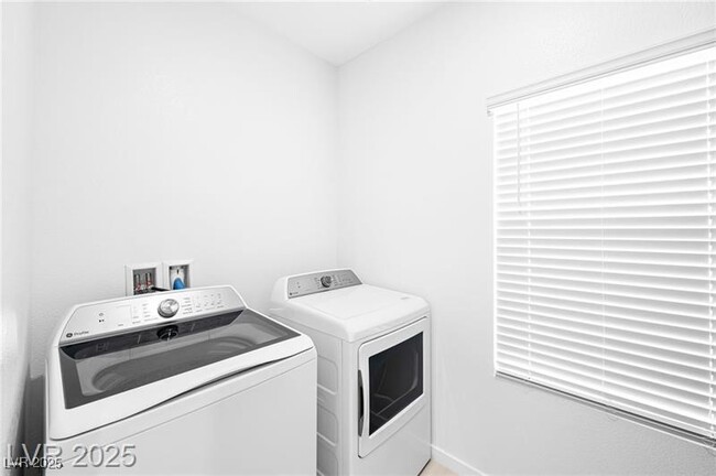 Building Photo - 3809 Cliff Meadow Ct