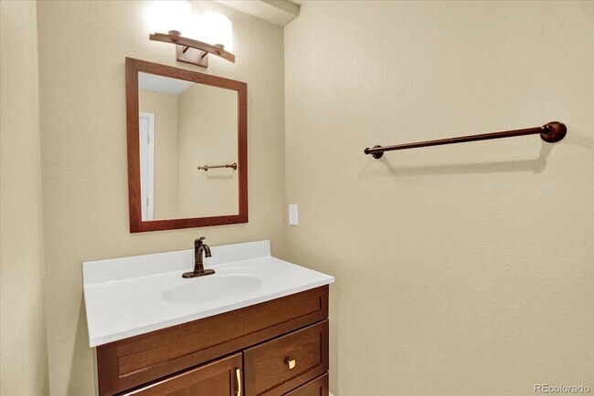 Building Photo - 2246 Mountain Sage Dr