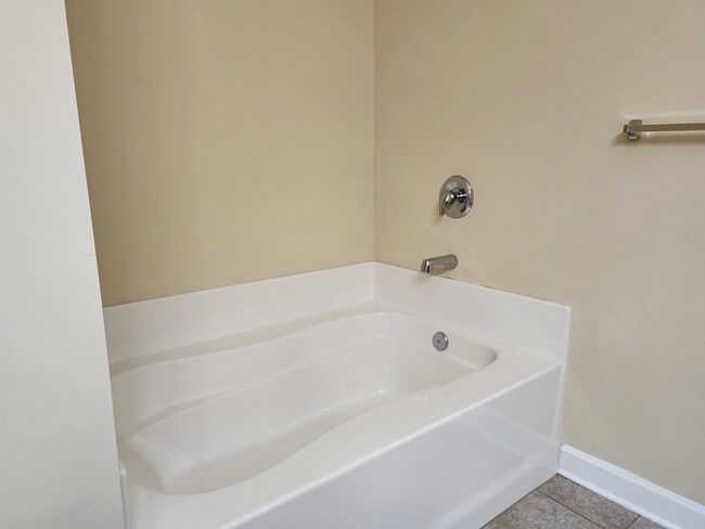 Building Photo - 12 Rapture Ct